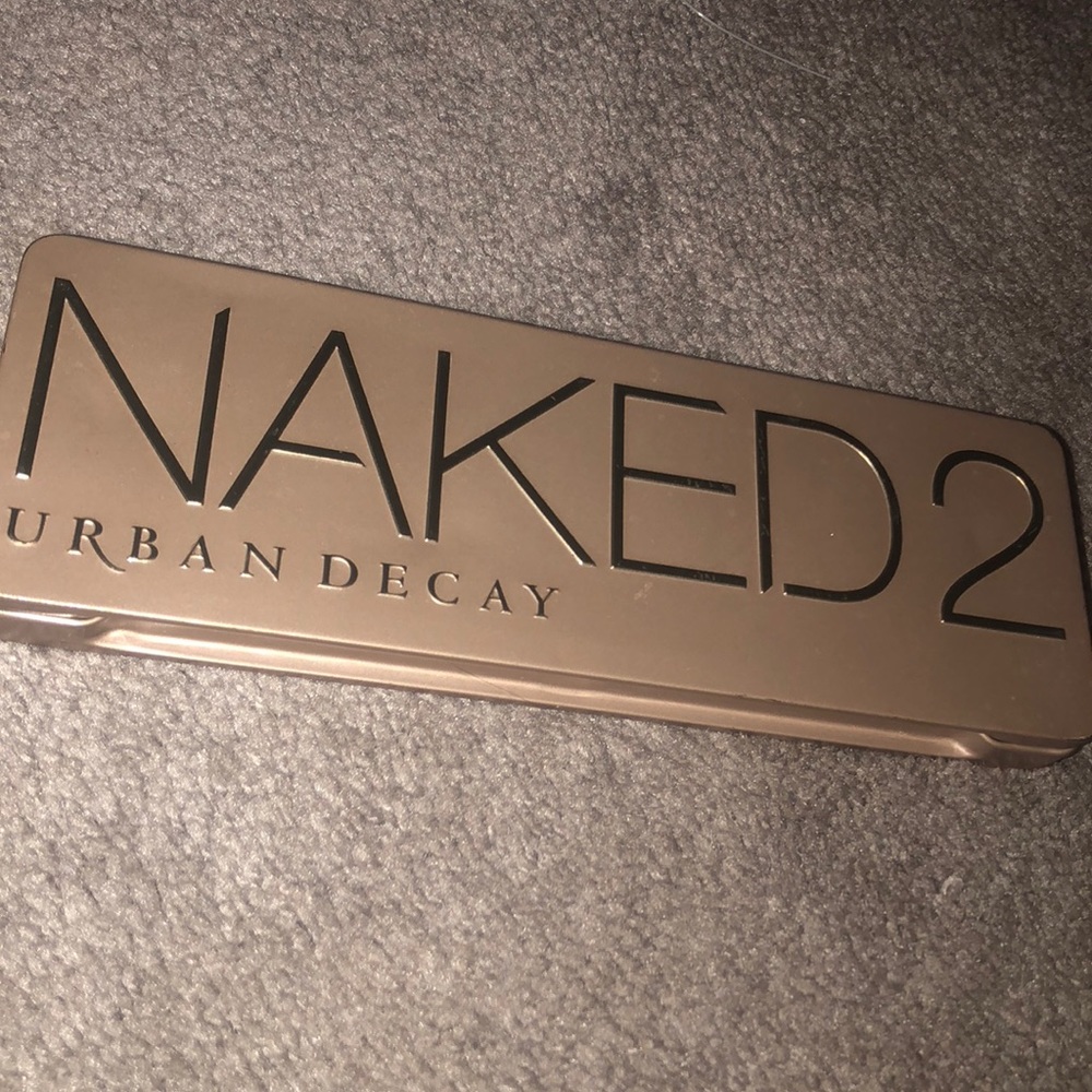 Naked 2 pallet